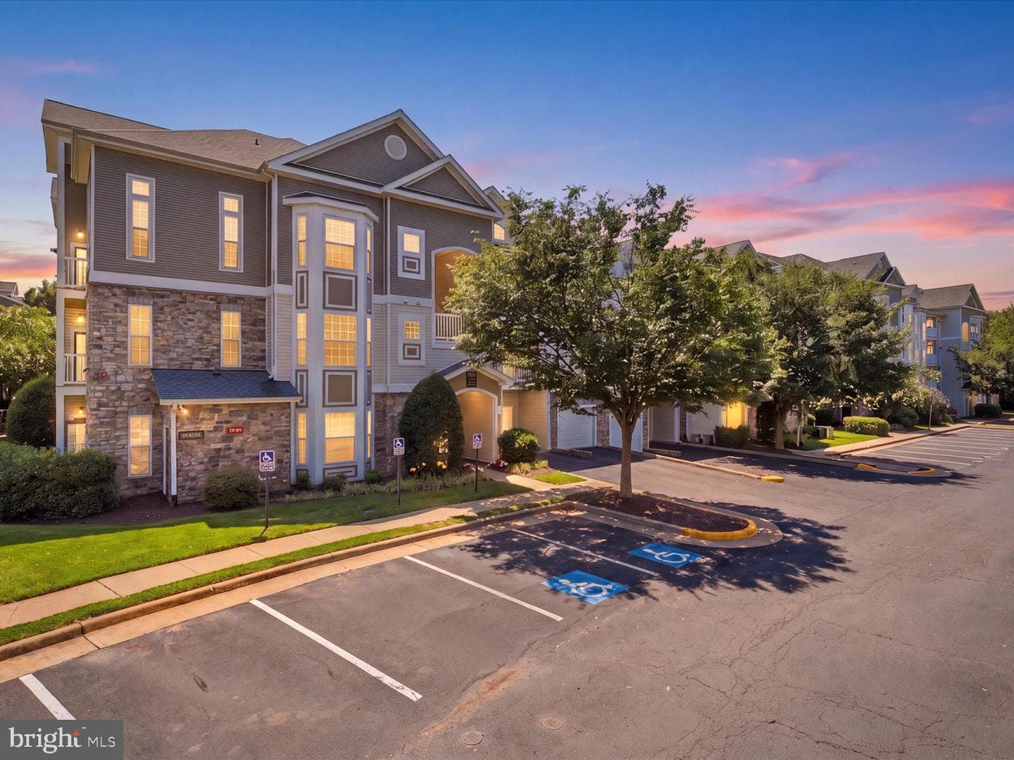 504 Sunset View Terrace SE #301, Leesburg