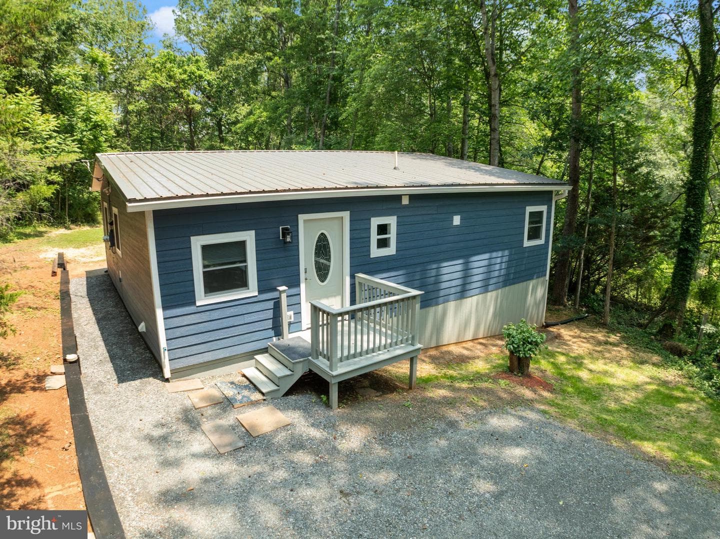 236 Laurel Drive photo 1
