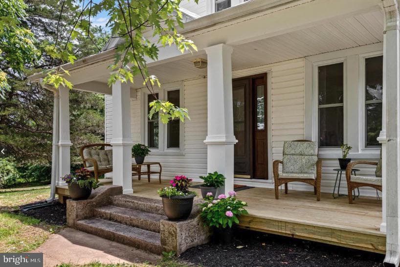 38 Coop Road photo 1
