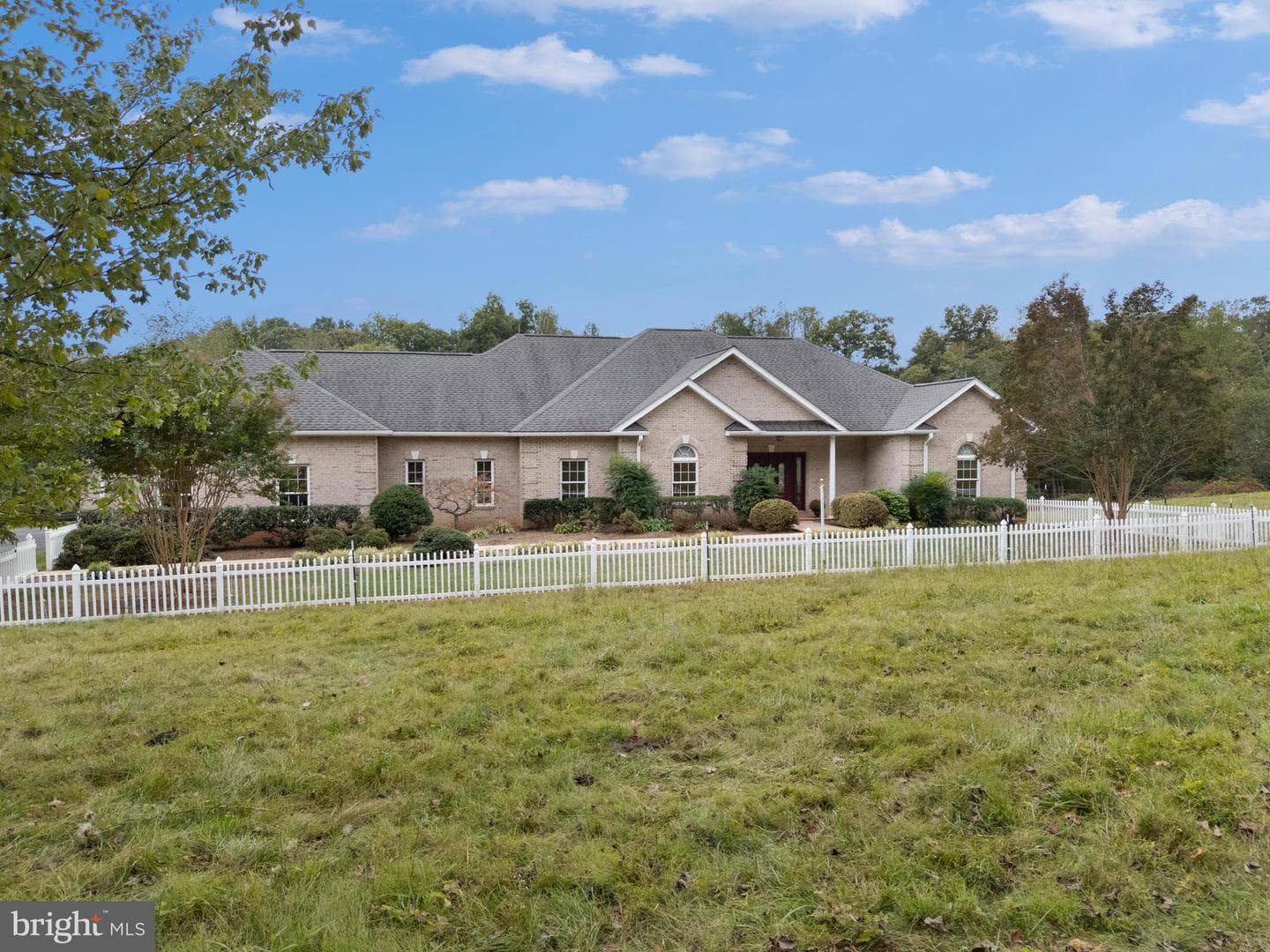 7380 W Hoover Road photo 1