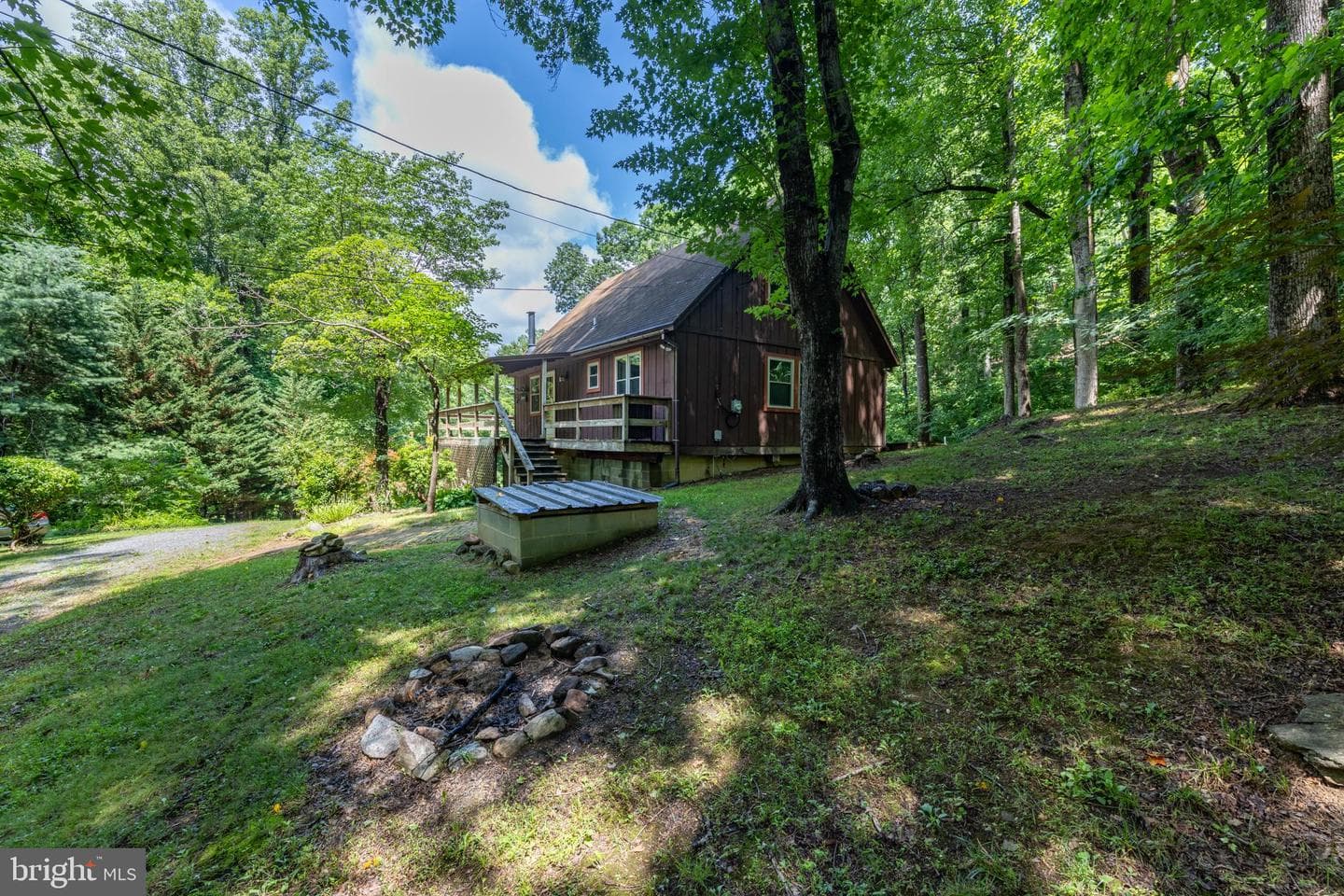 101 Middle River Ridge Road, Stanardsville