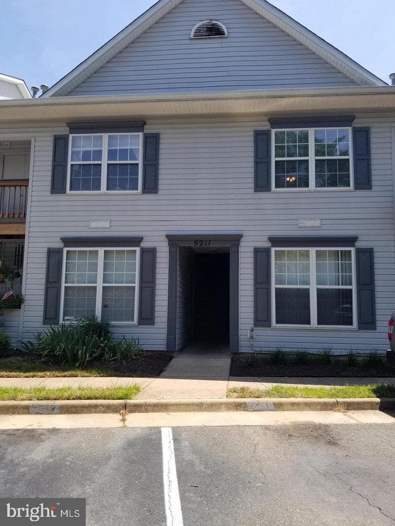 9211 Azure Court #202
