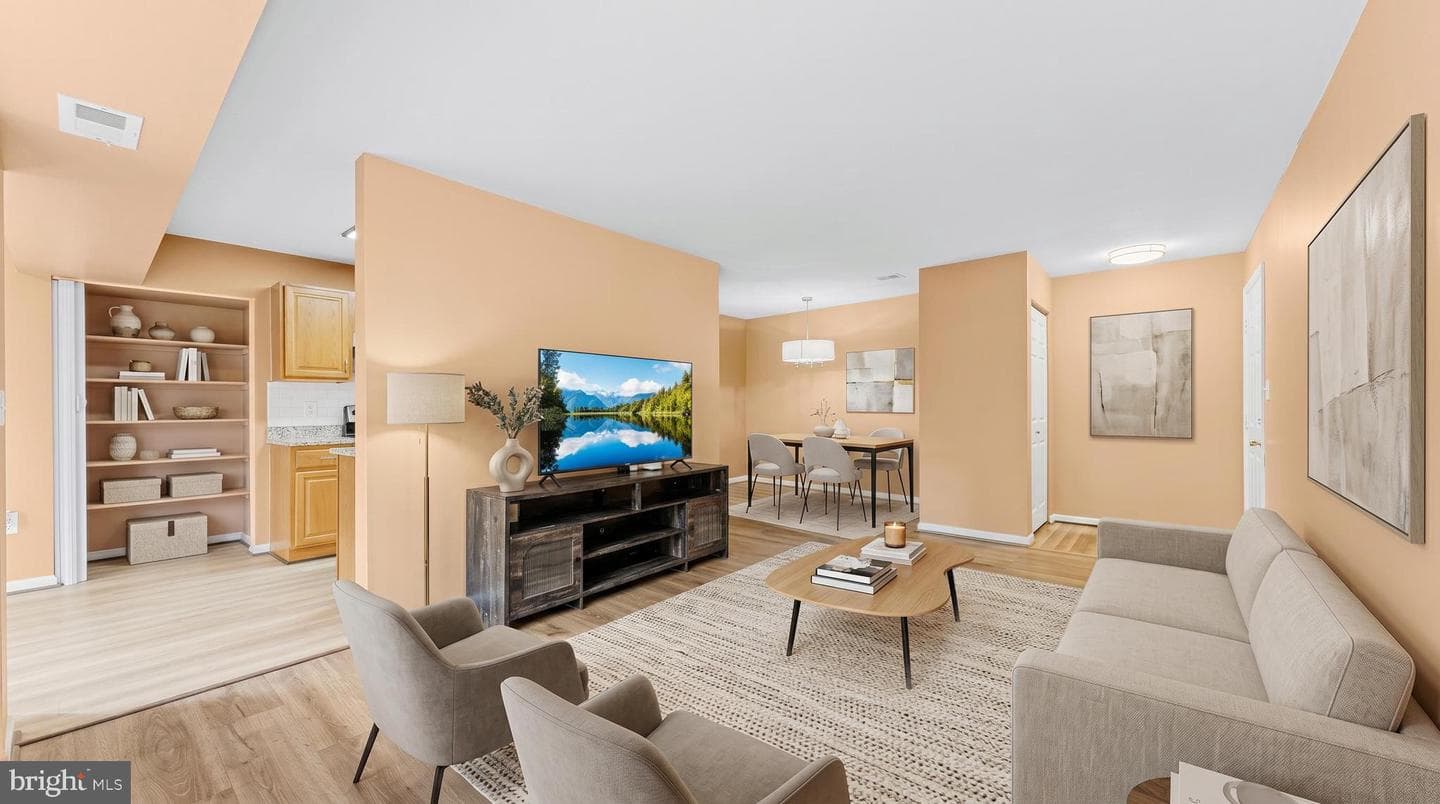 9560 Cannoneer Court #201