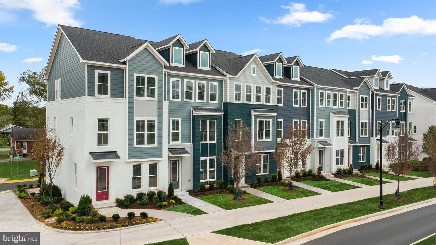 2 Bartow Street #tyler 20-R2, Manassas