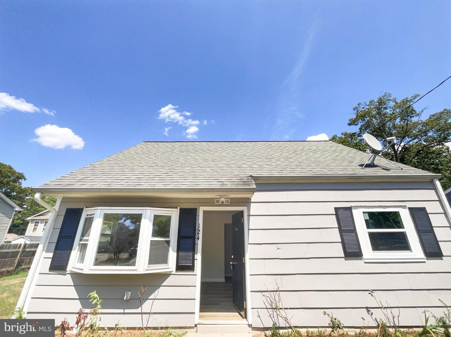 124 Walden Street photo 1