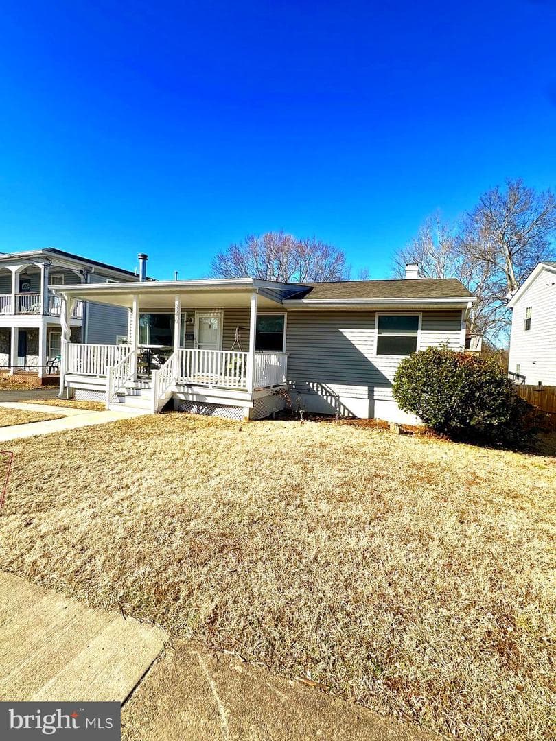 346 Manassas Drive photo 1