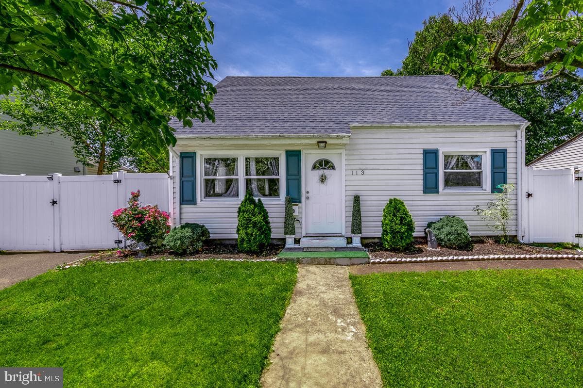 113 Tremont Street photo 1