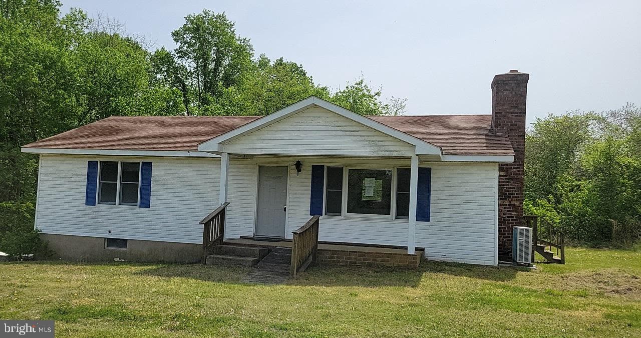 388 Coan Harbour Drive photo 1