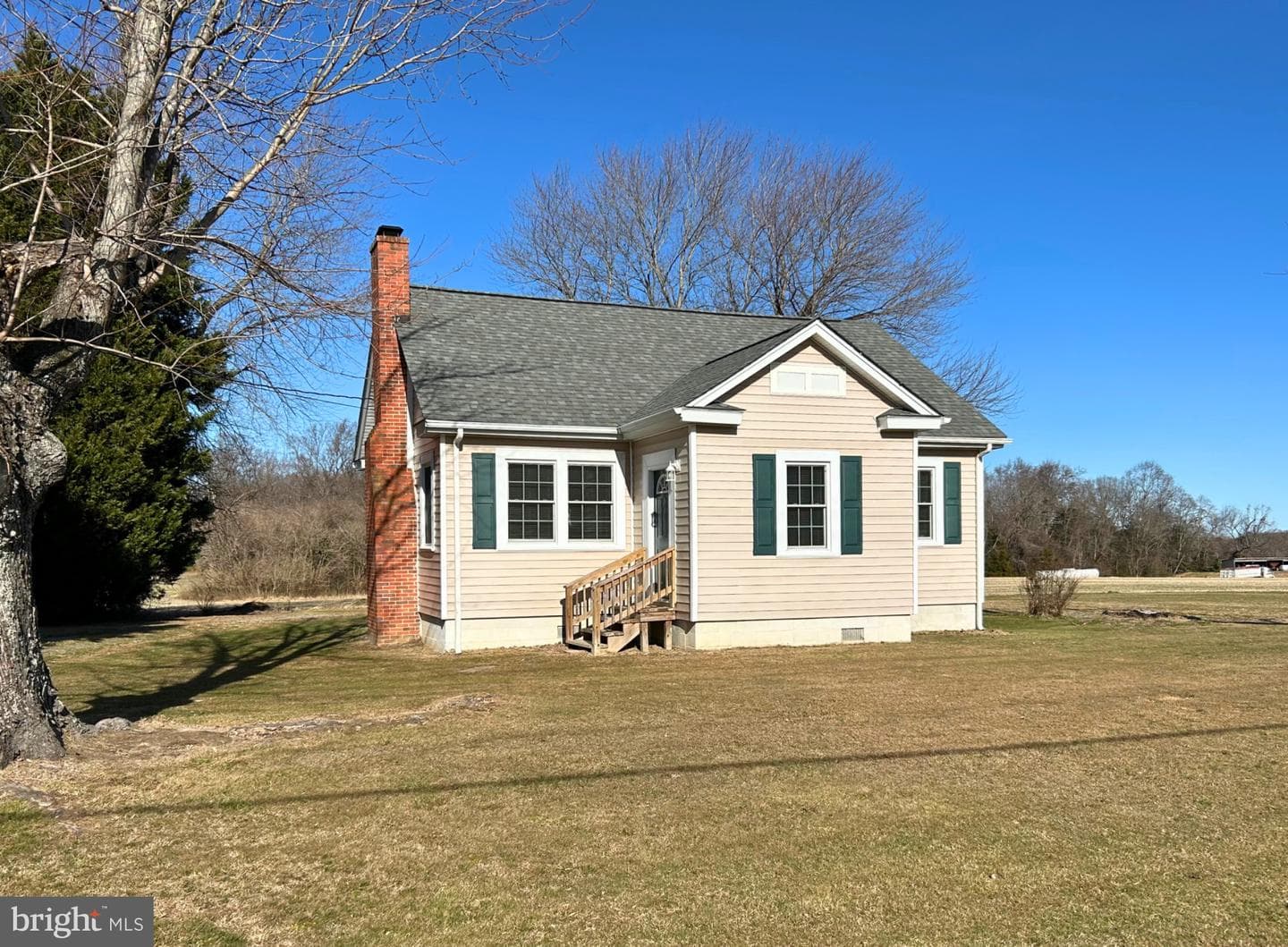 383 Lake Road photo 1
