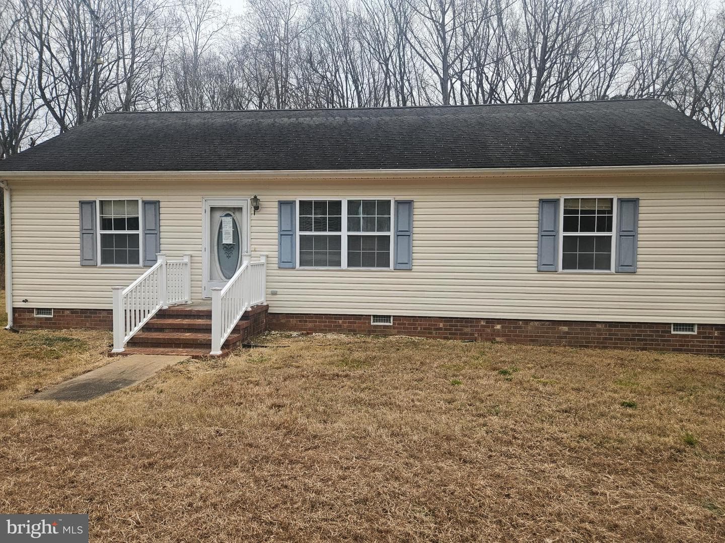 910 Mila Road photo 1