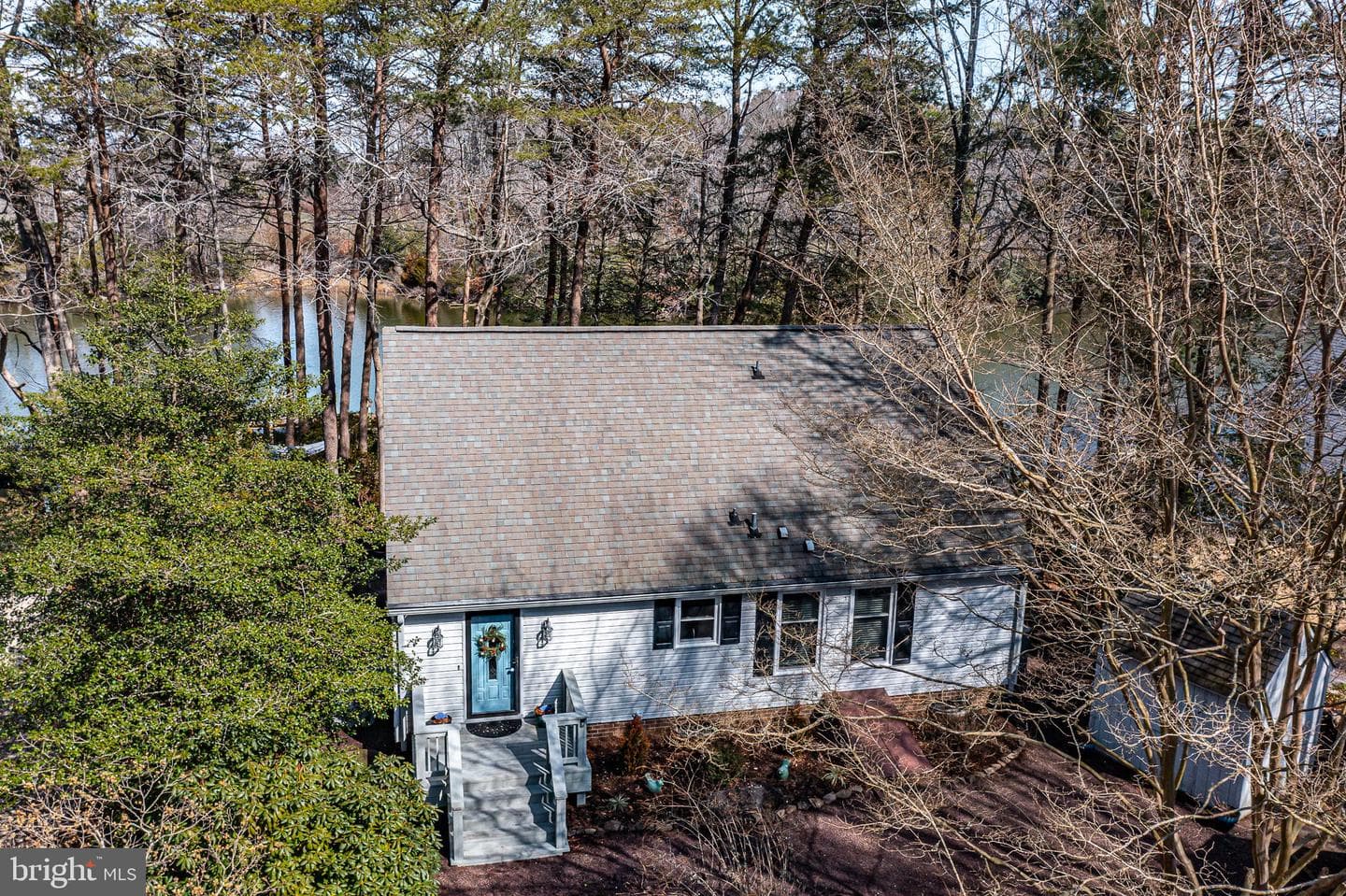 166 Nottingham Drive photo 1