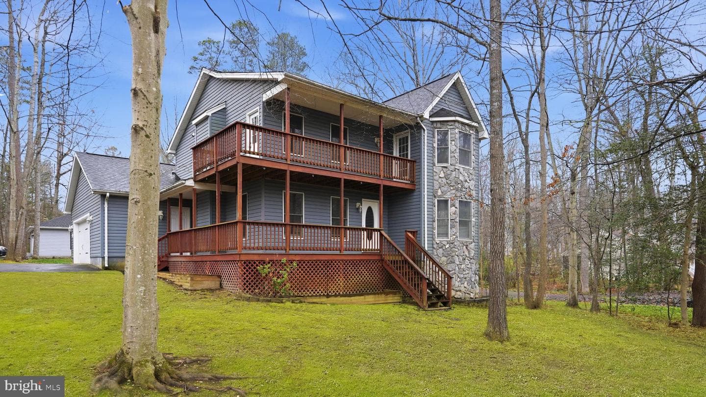 705 Monticello Circle