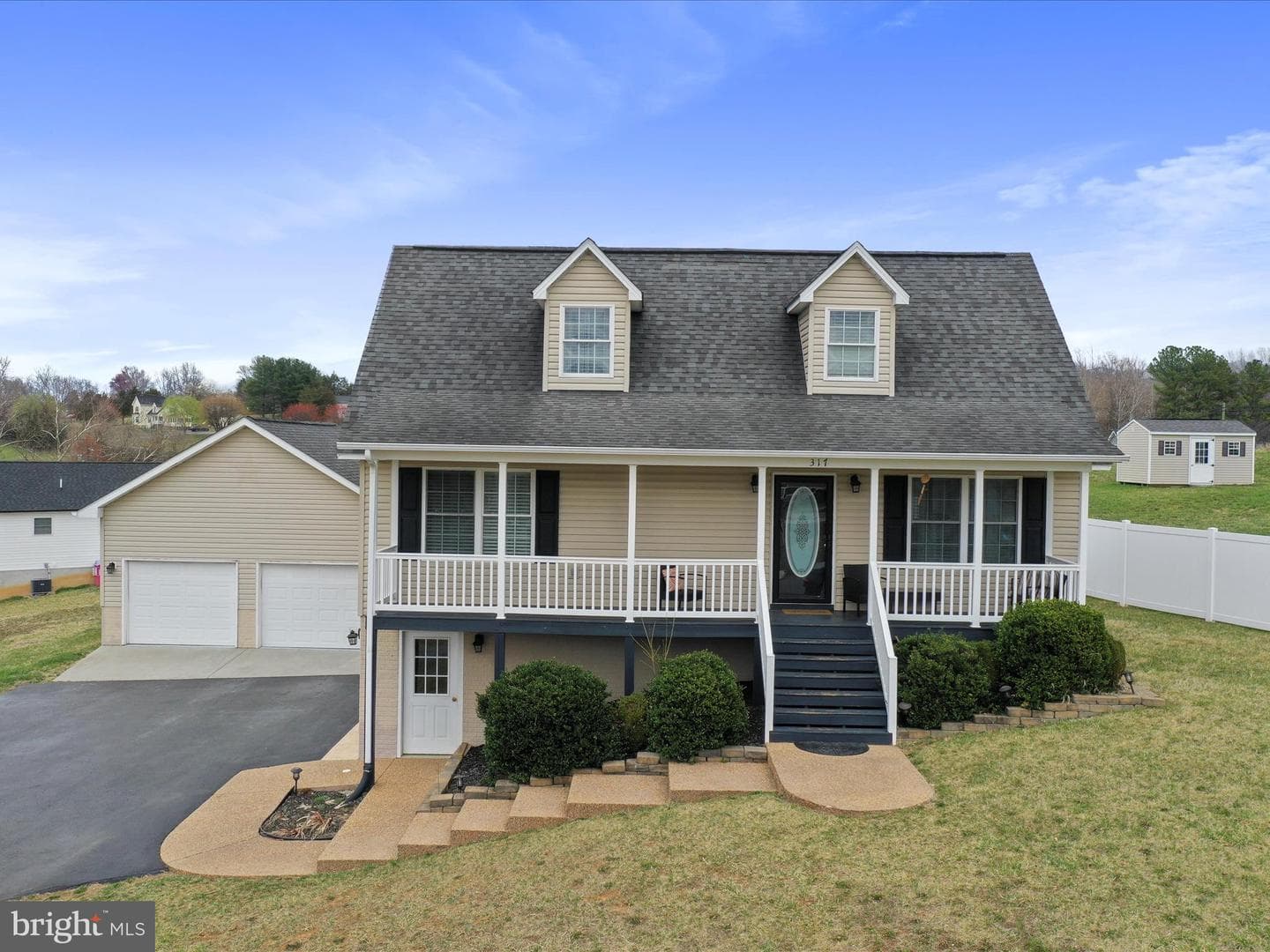 317 Locustdale Loop photo 1
