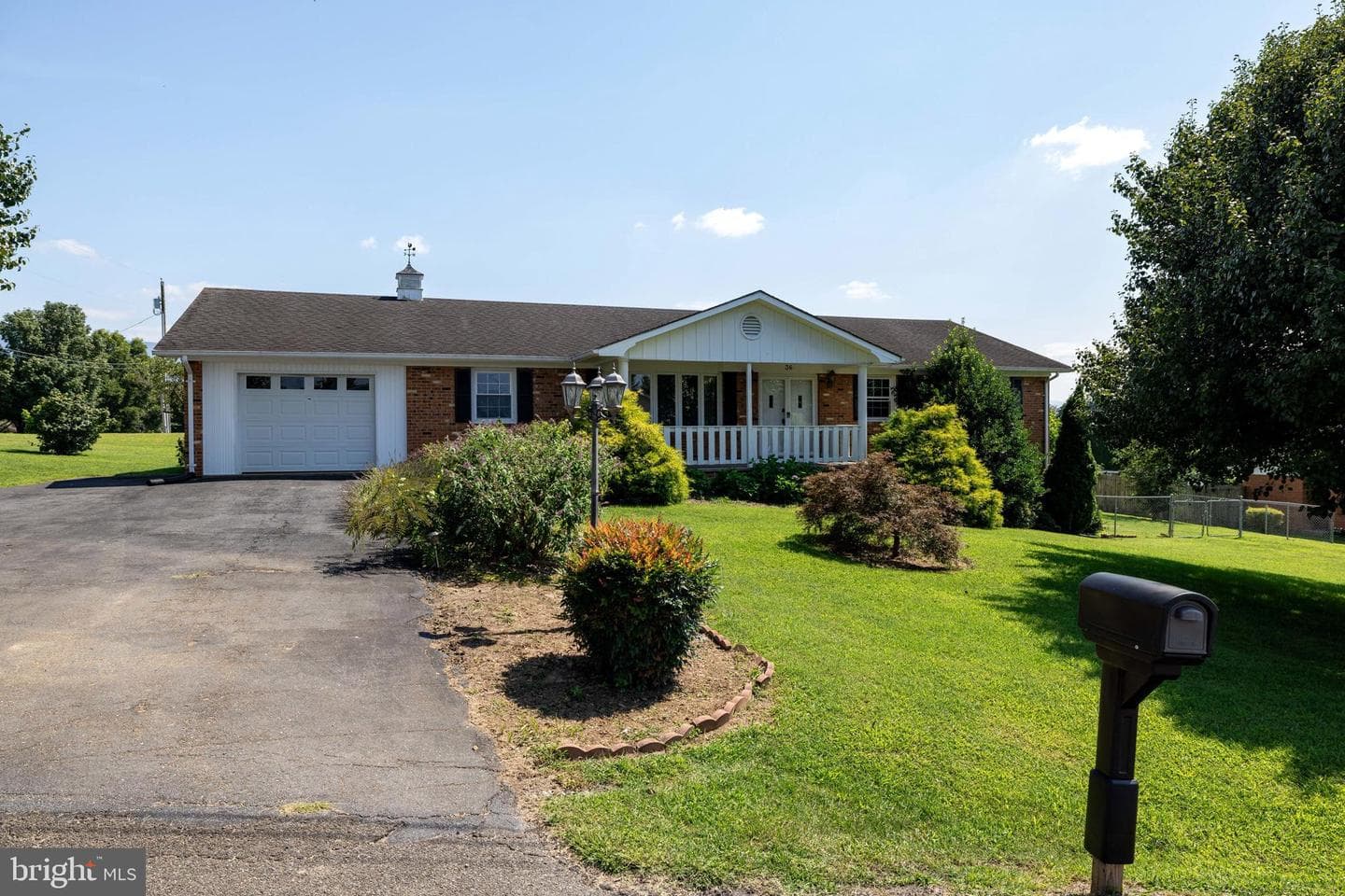 36 Canaan Street photo 1