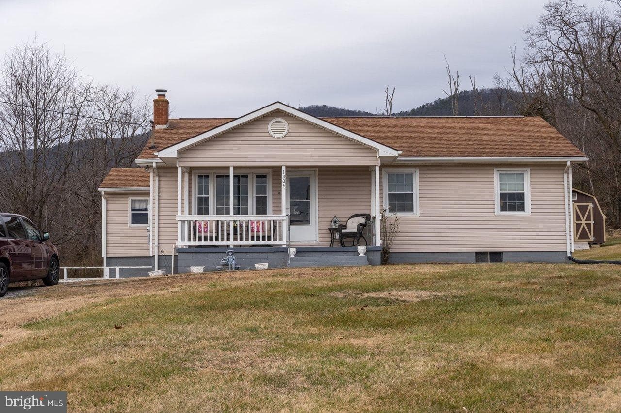 1204 Battlecreek Road photo 1