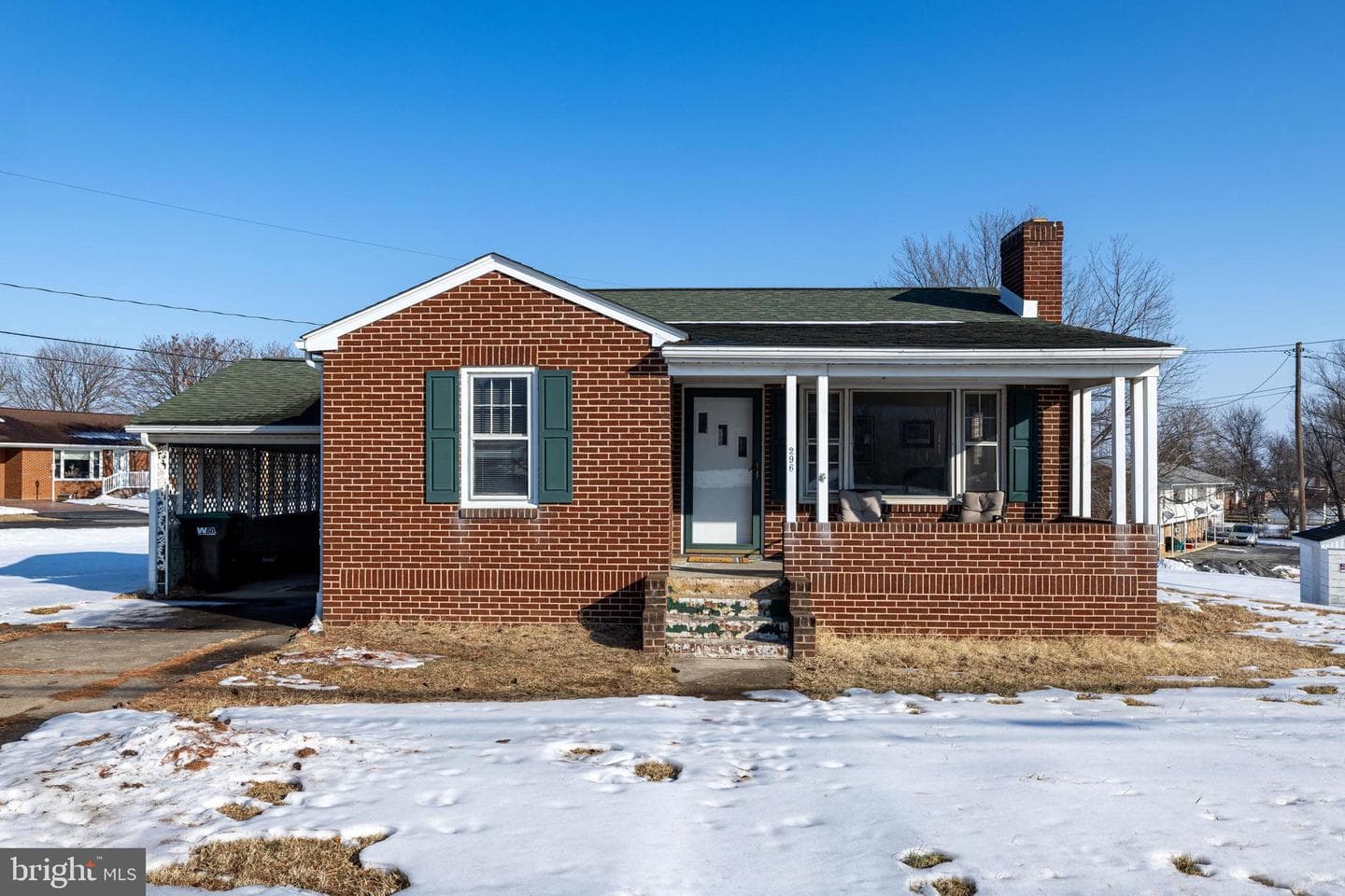 296 W Main Street