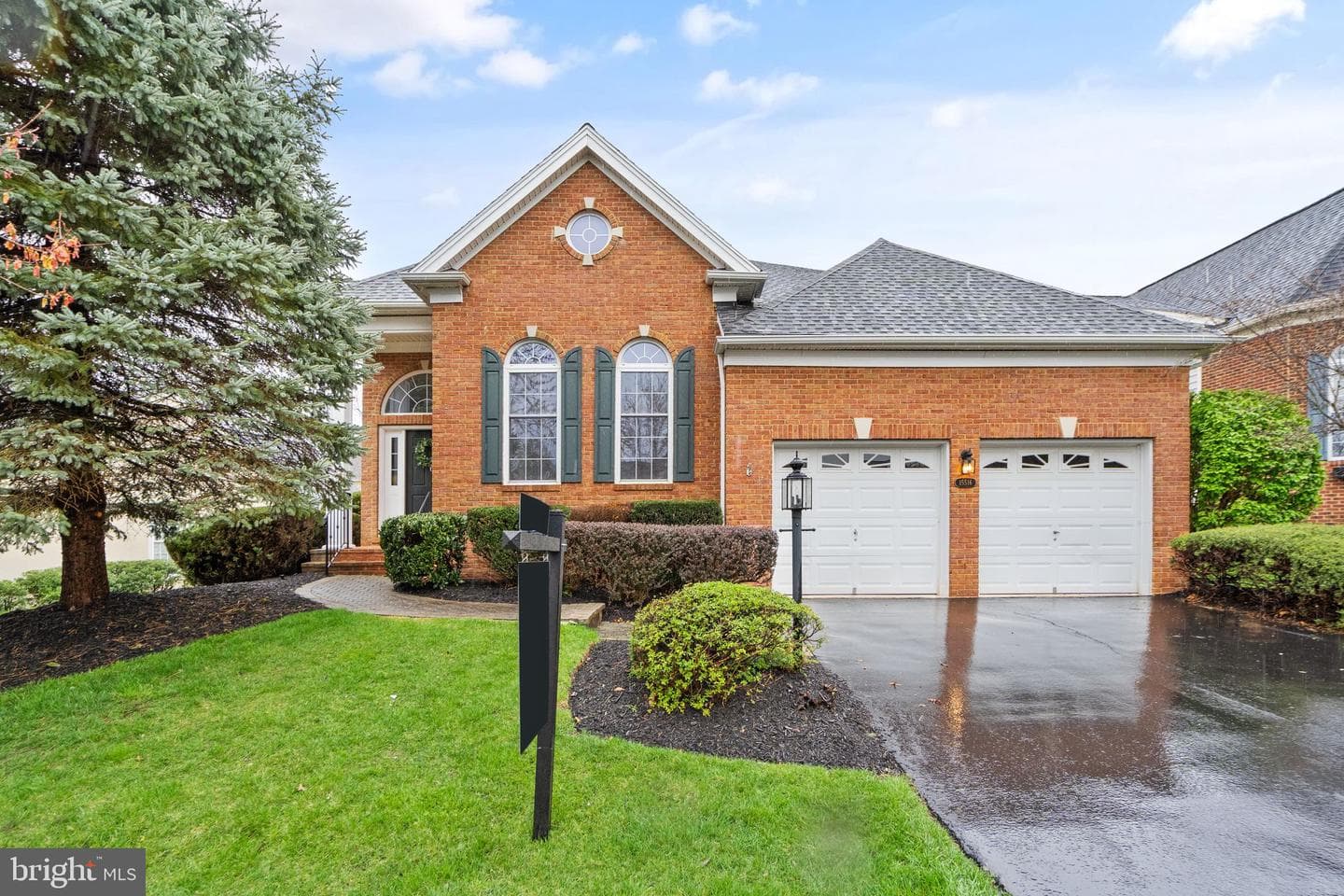 15516 Hagen Way photo 1