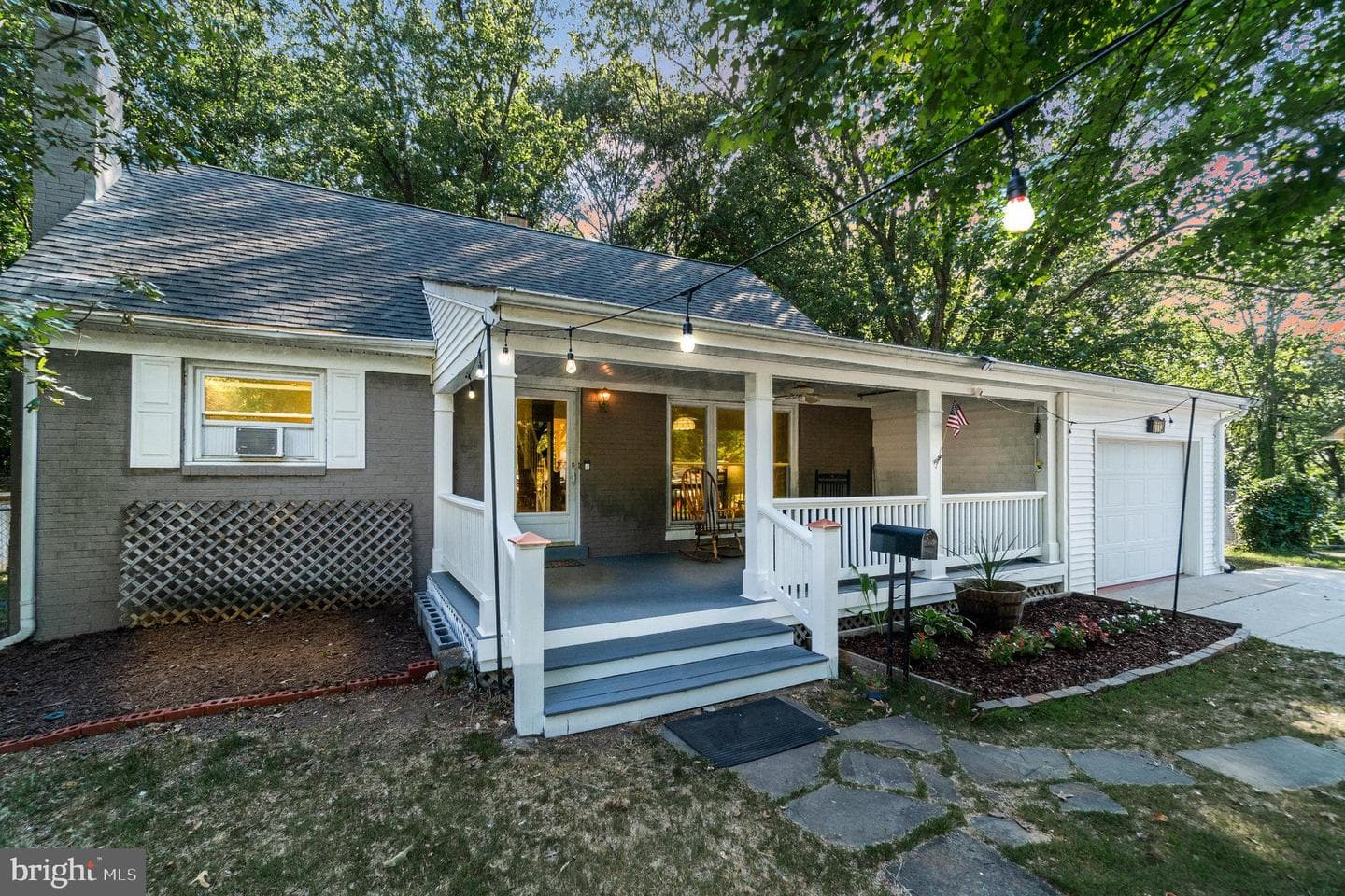 3113 Adams Street photo 1