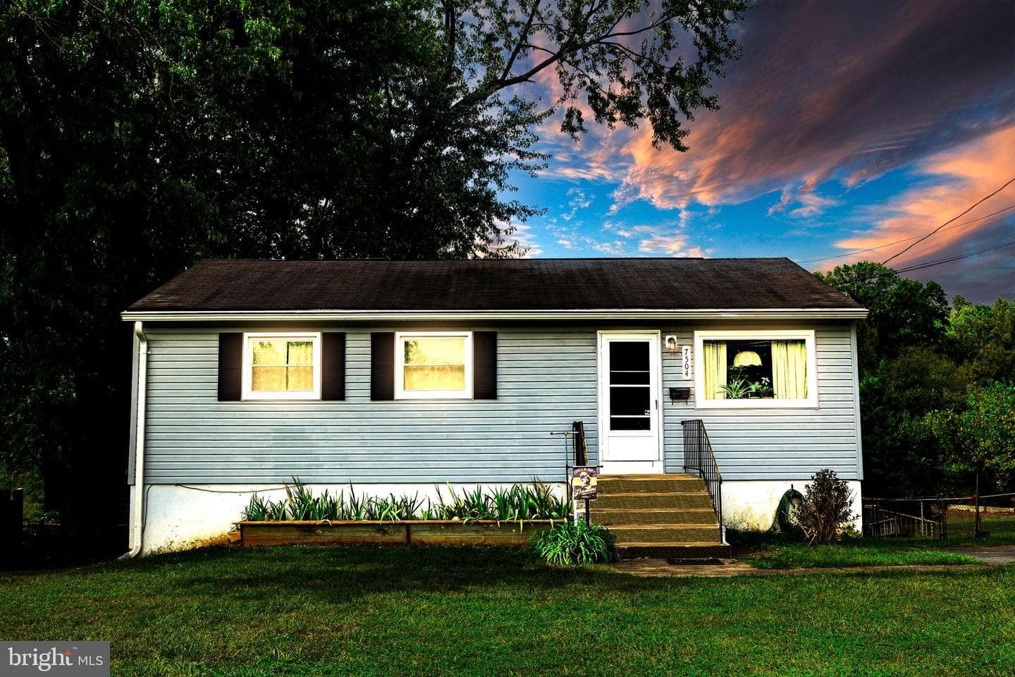 7504 Alleghany Road photo 1