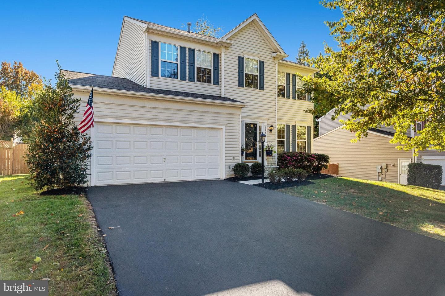 5819 Moonbeam Drive photo 1