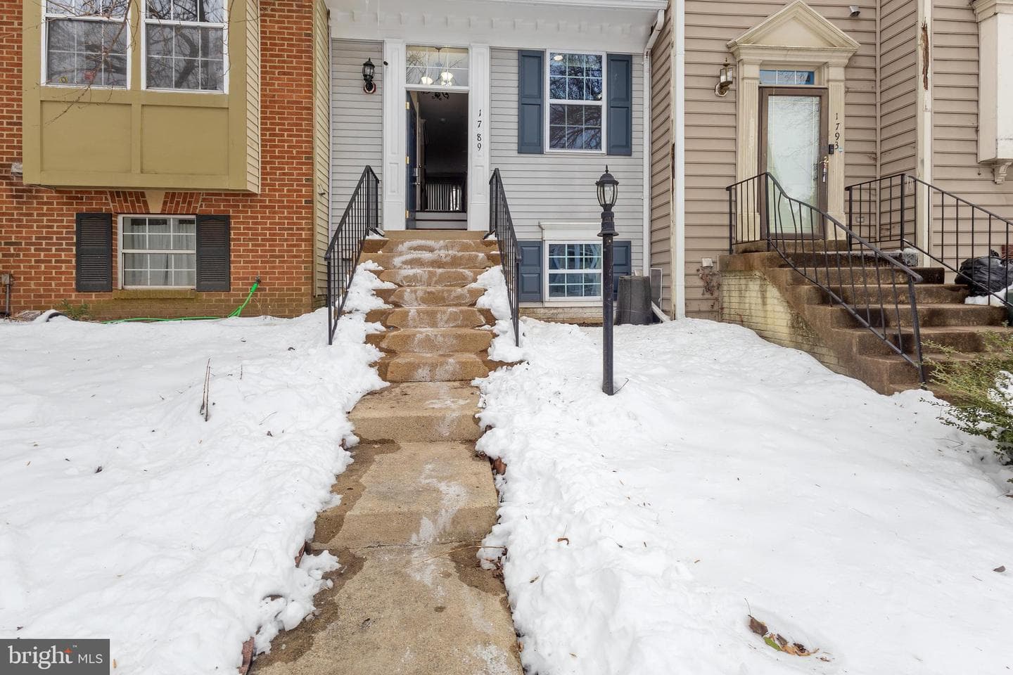 1789 Wigglesworth Way photo 1