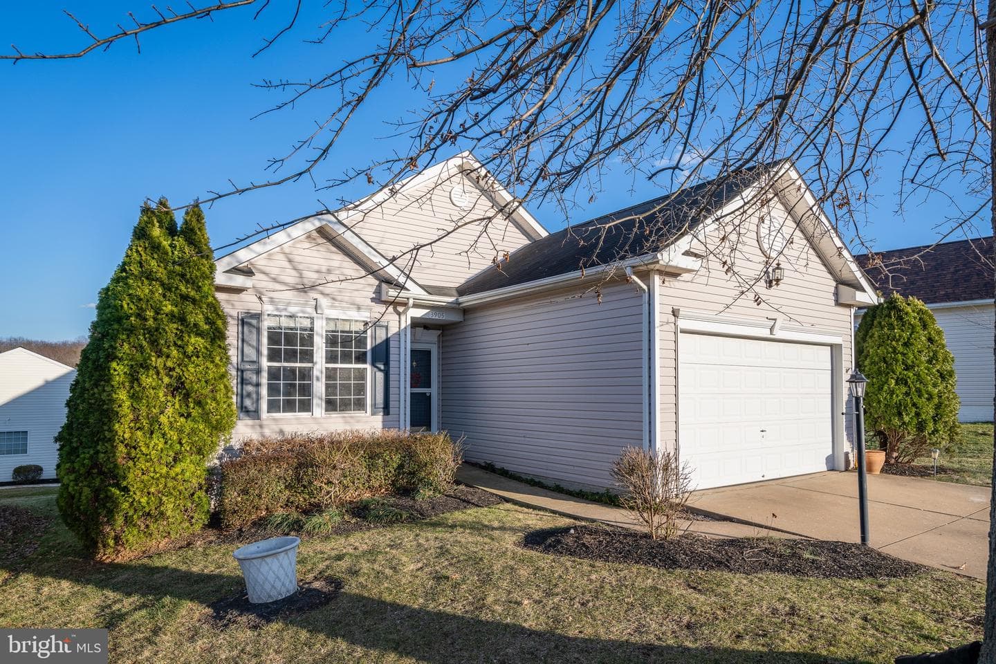 3905 Solstice Lane photo 1