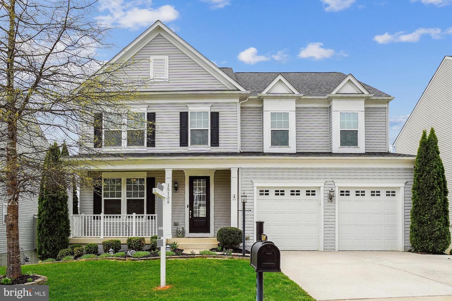 15109 Addison Lane photo 1