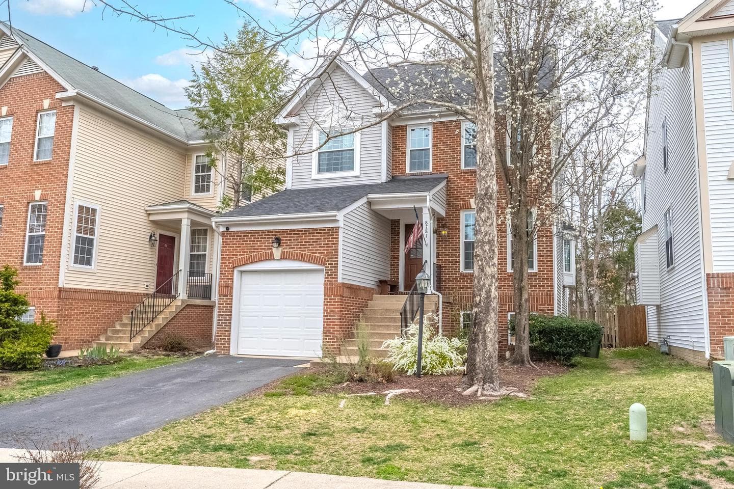 8781 Partridge Run Way photo 1