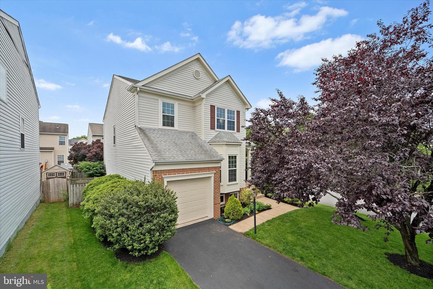 6780 Hollow Glen Court photo 1