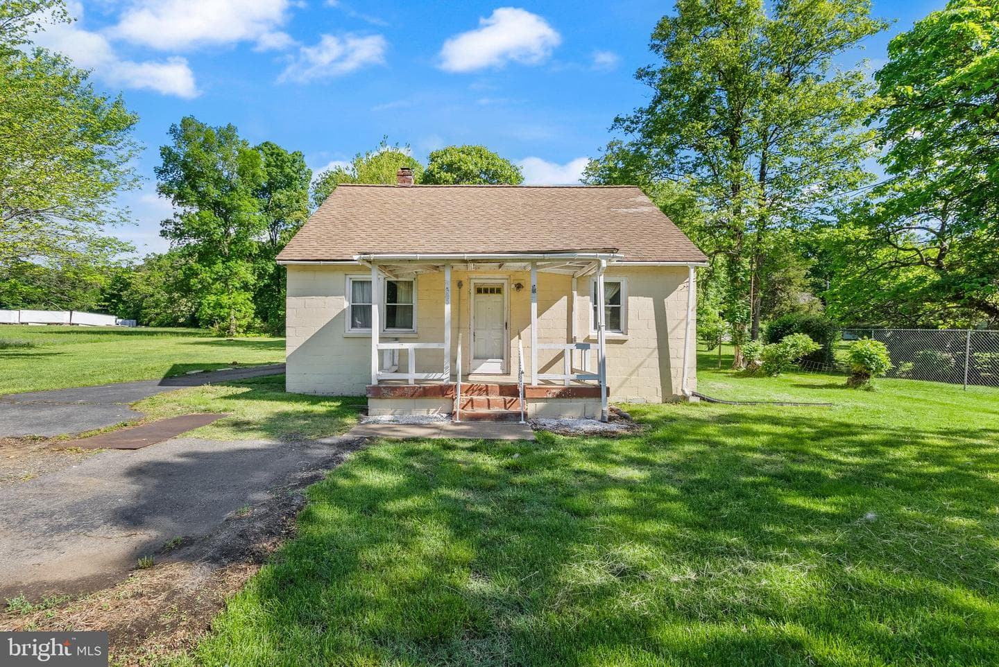 13616 Nokesville Road photo 1