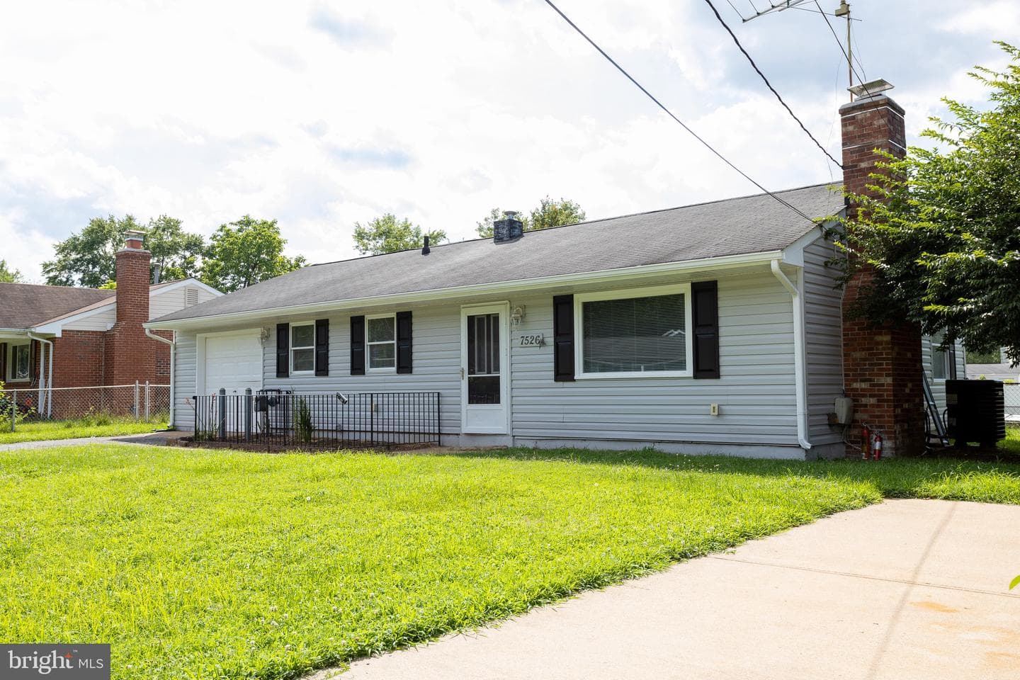 7526 Albemarle Drive photo 1