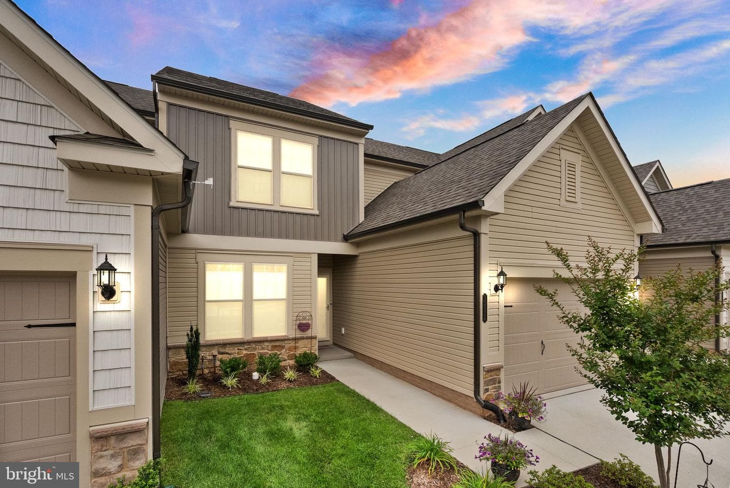 15524 Marigold Falls Lane photo 1