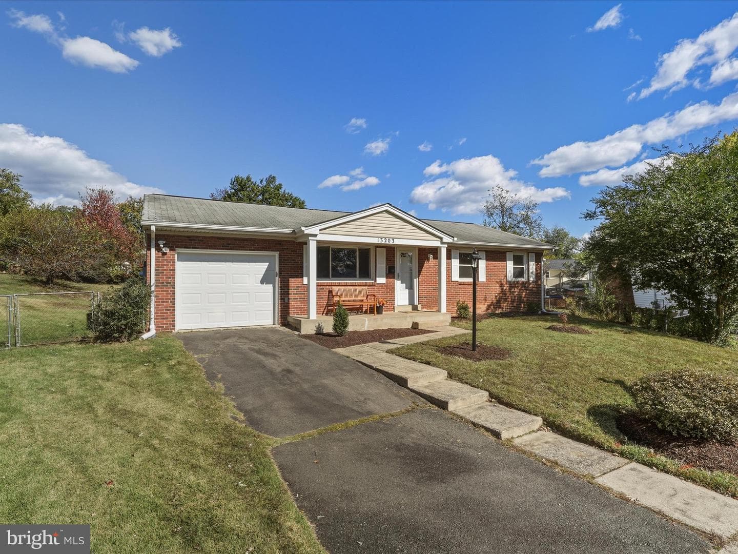 13203 Hampshire Court photo 1