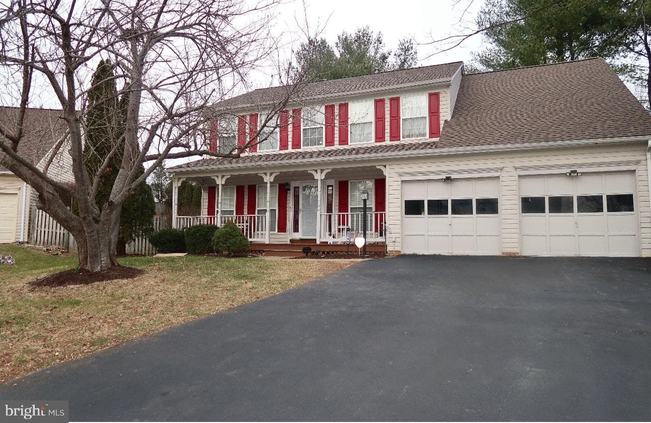 5366 Mansfield Court photo 1