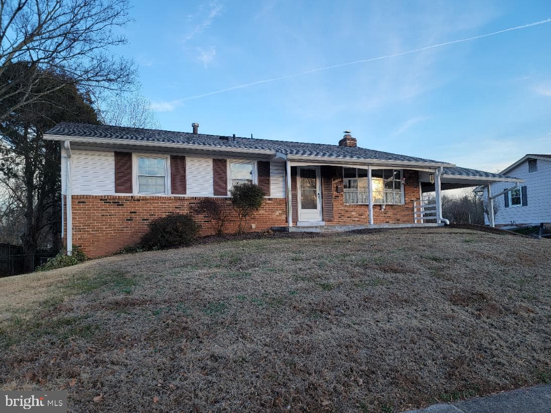 7405 Forrester Lane photo 1