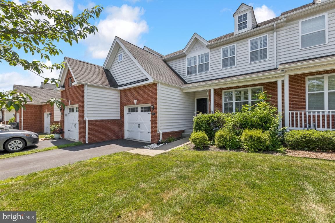 15447 Painters Cove Way photo 1
