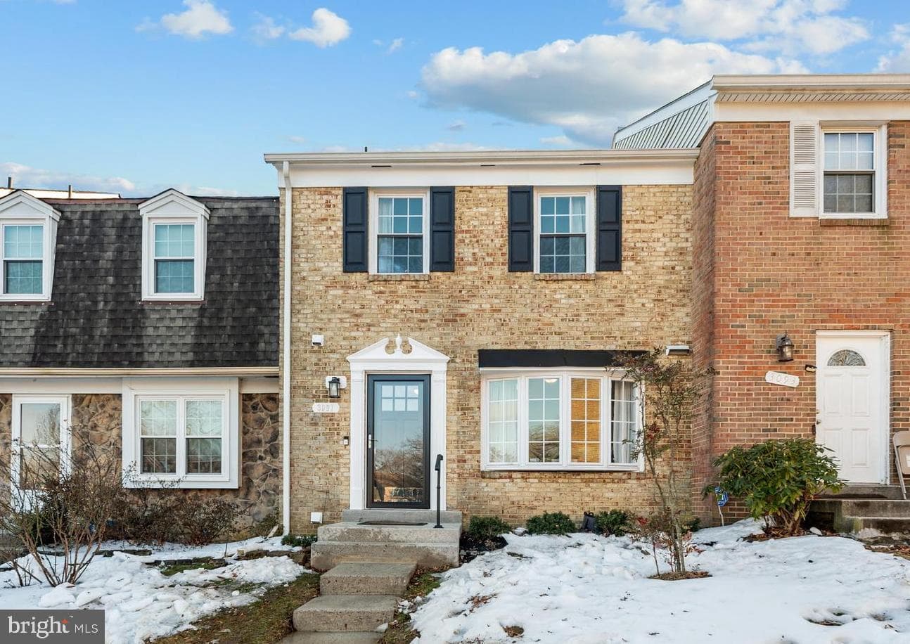 3091 Tecumseh Court photo 1