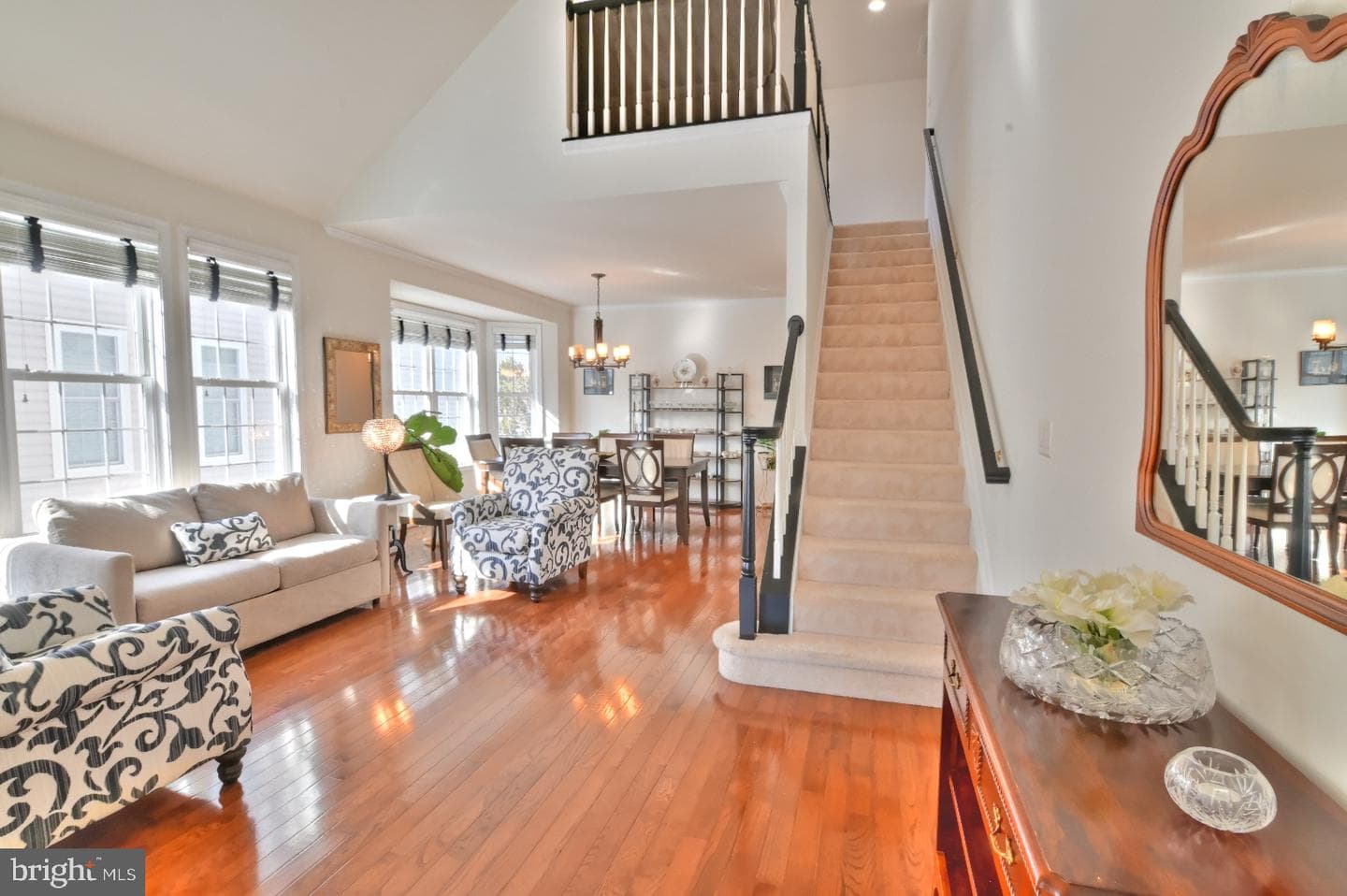 13170 Triple Crown Loop