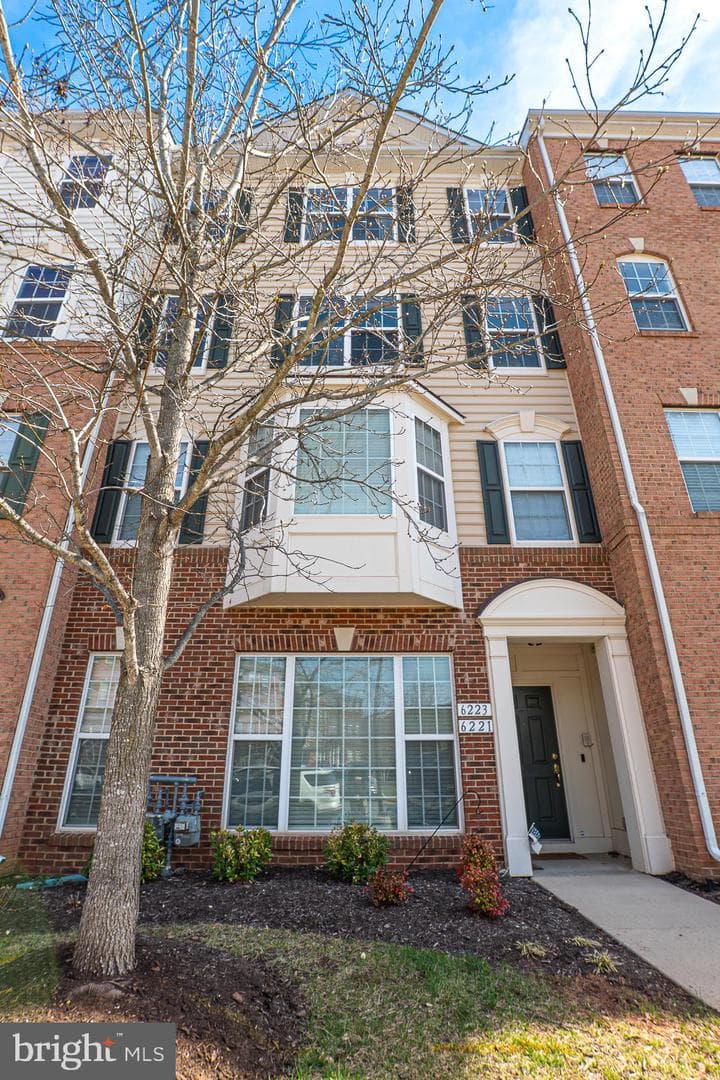 6223 Aster Haven Circle
