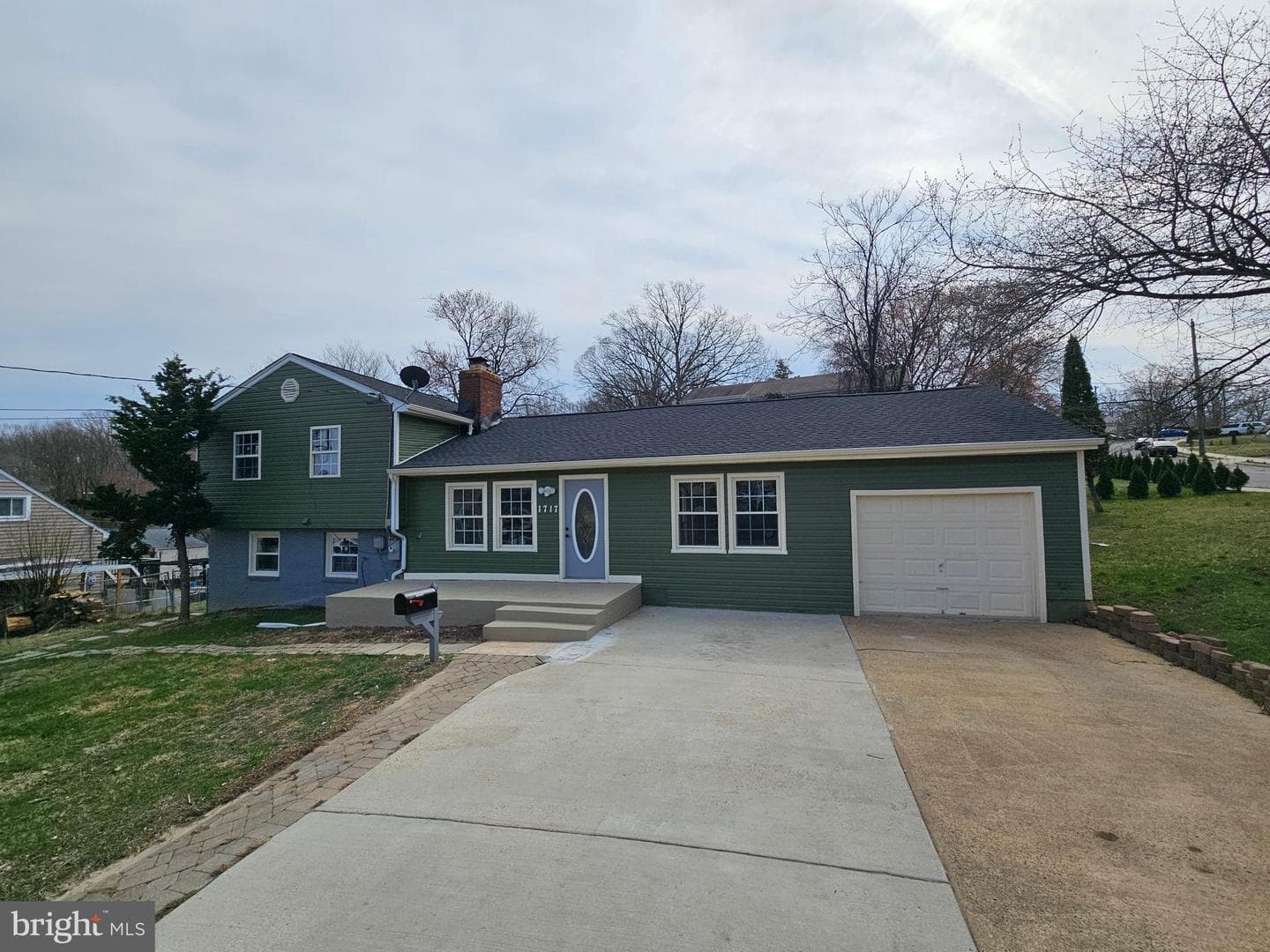 1717 Varsity Drive