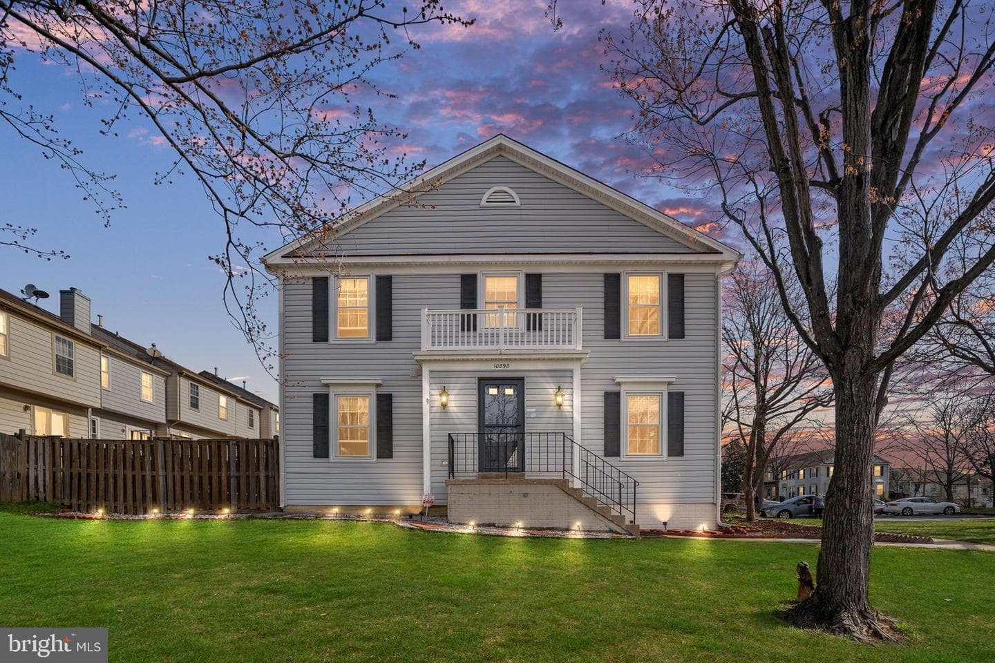 10898 Stone Hill Lane photo 1
