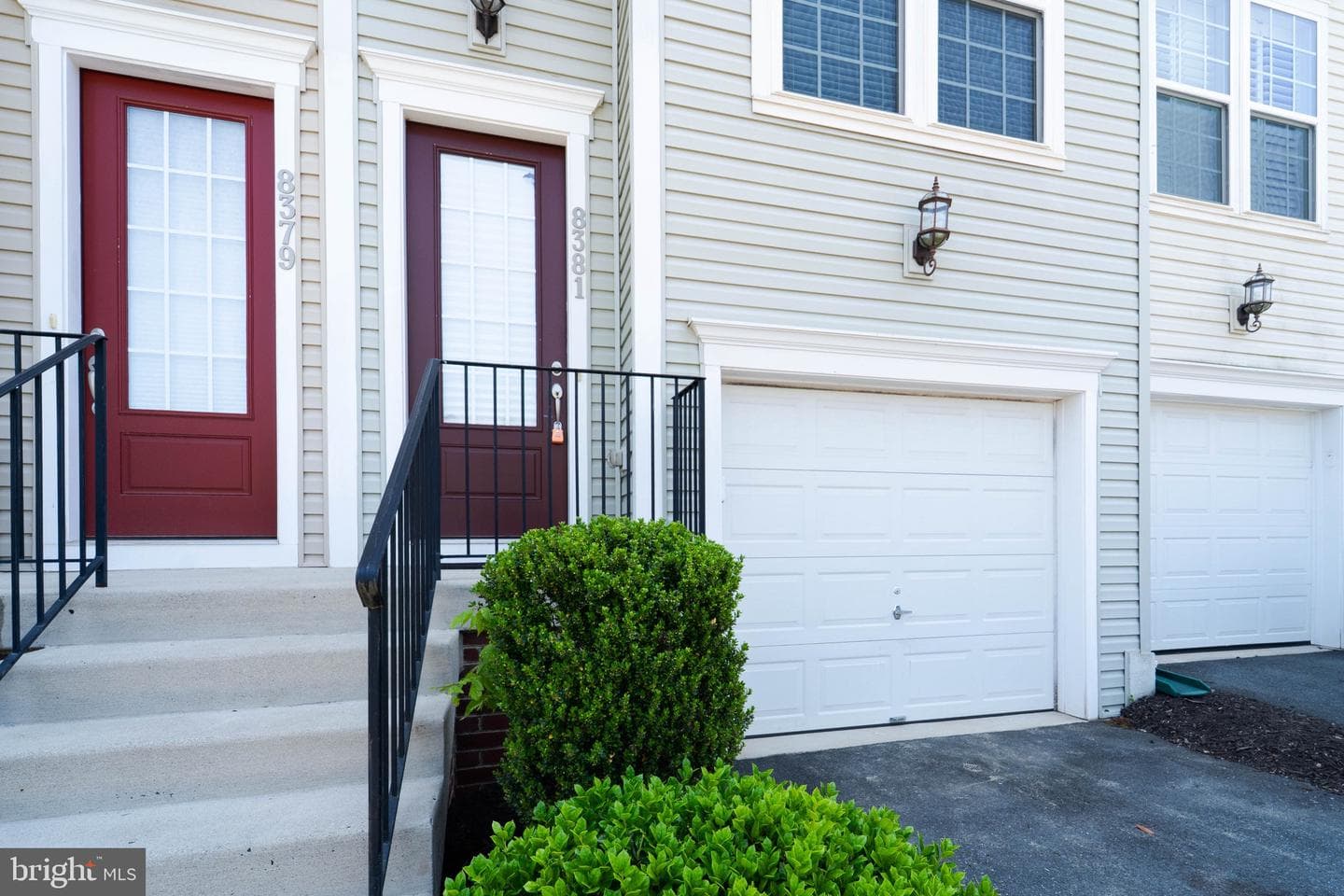 8381 Scotland Loop photo 1