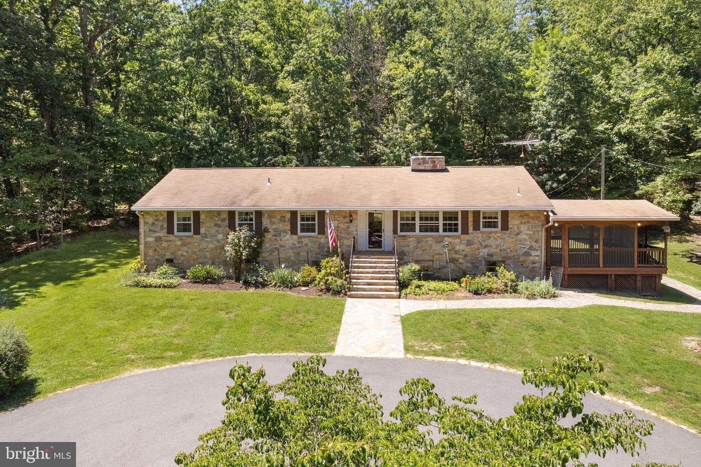 2112 Youngs Drive