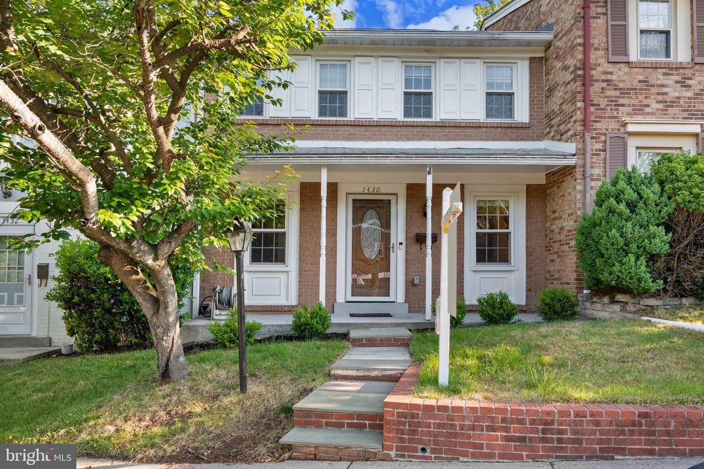 1430 Deerfield Lane