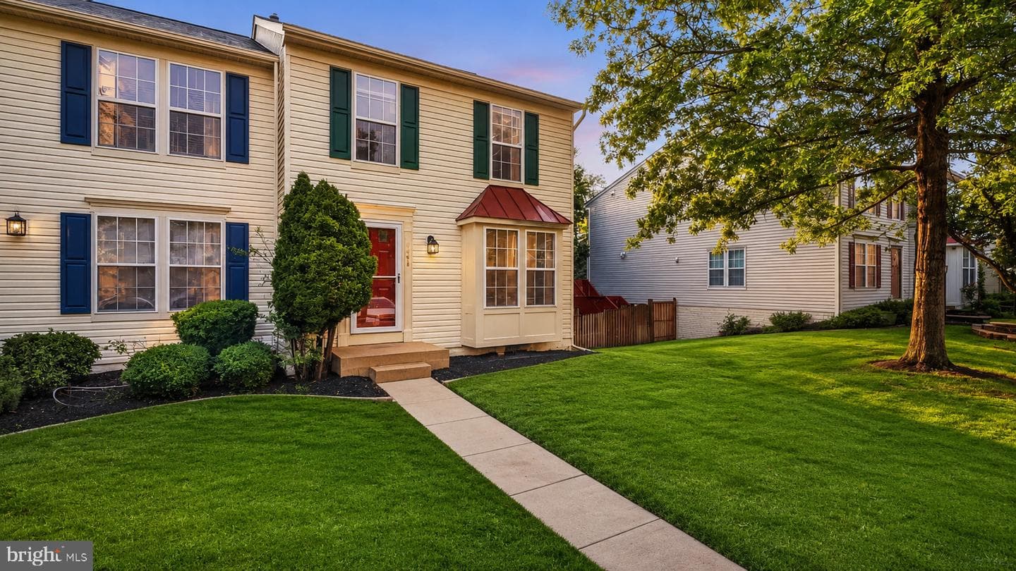 9063 Falcon Glen Court