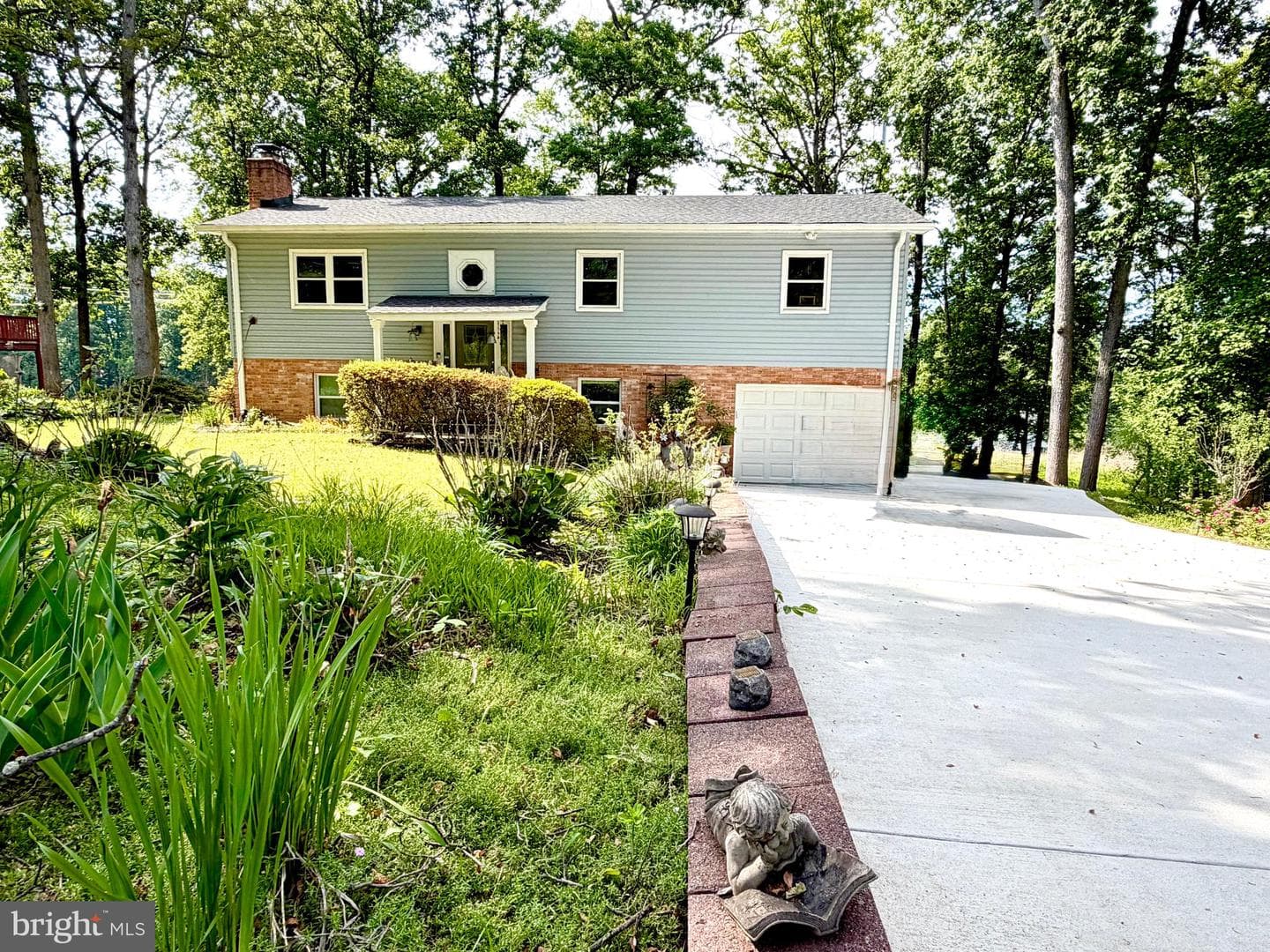 2712 Omisol Road, Woodbridge
