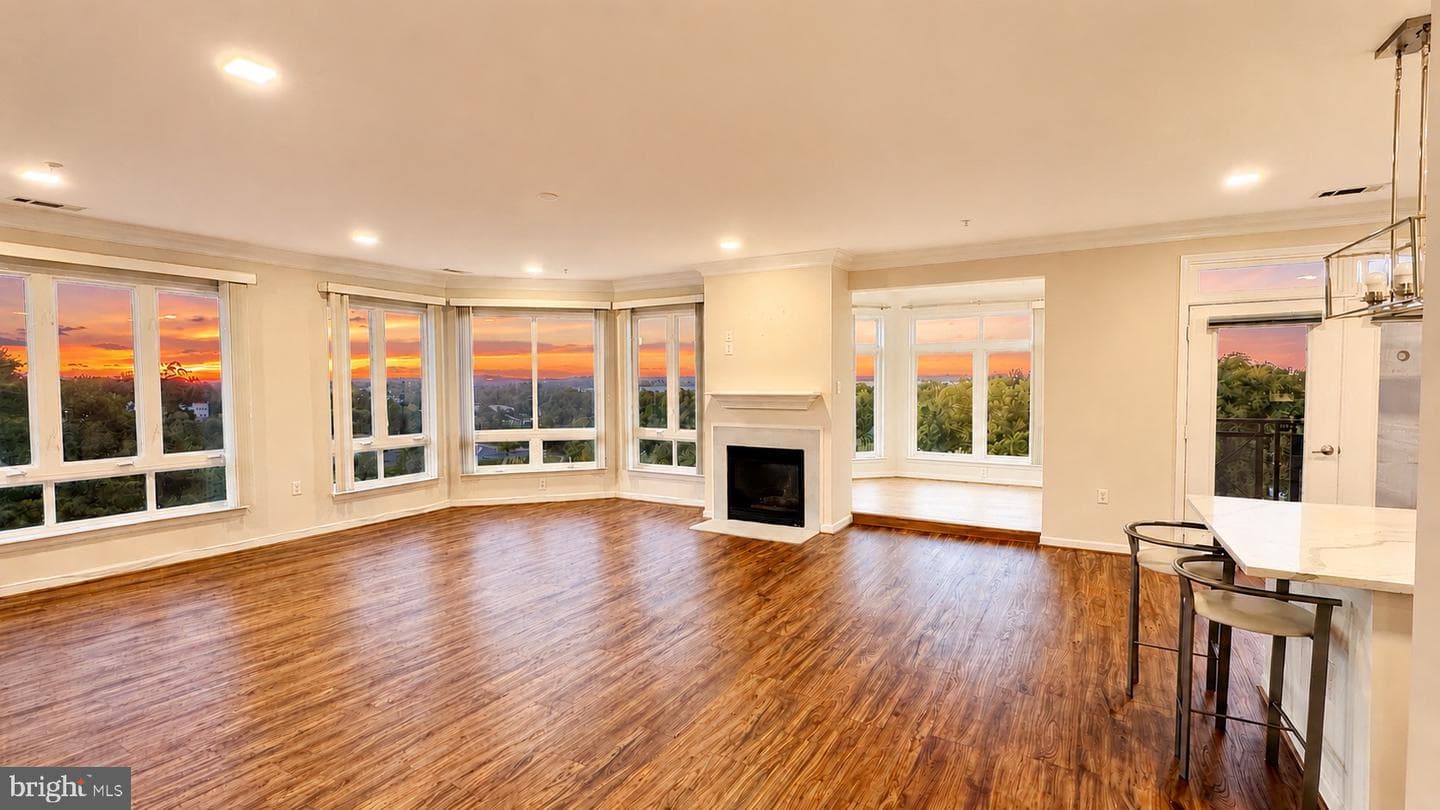 1641 Ladue Court #304, Woodbridge