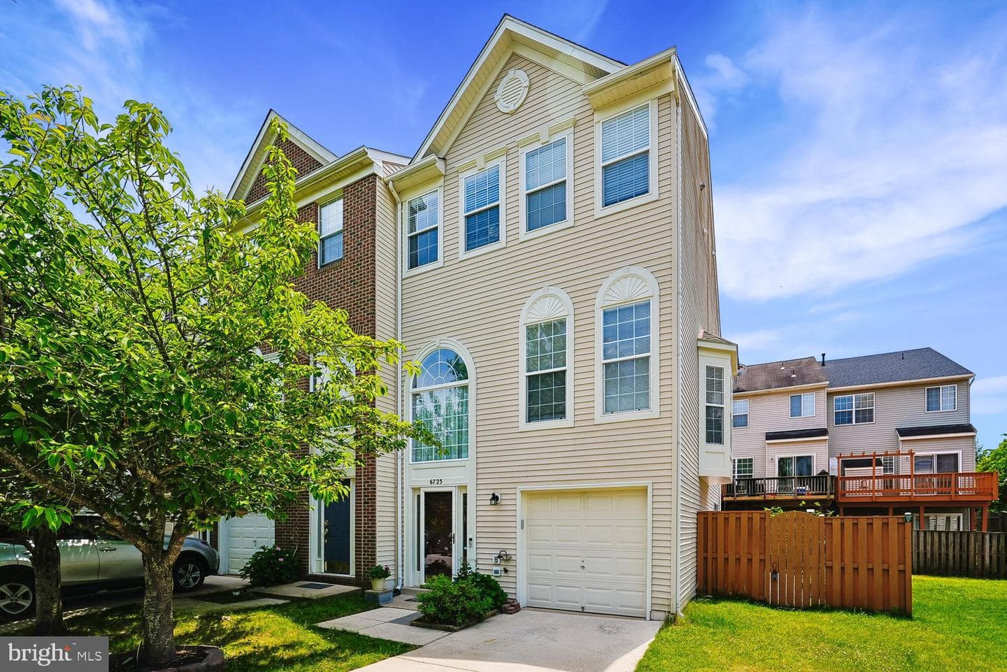 6725 Emmanuel Court
