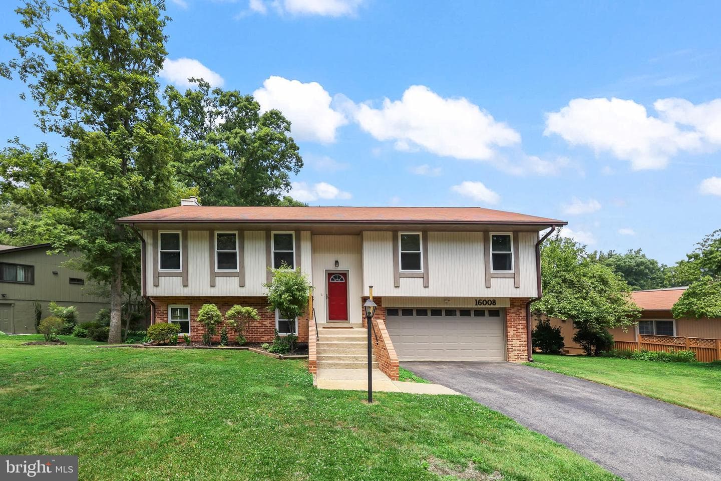 16008 Fairway Drive