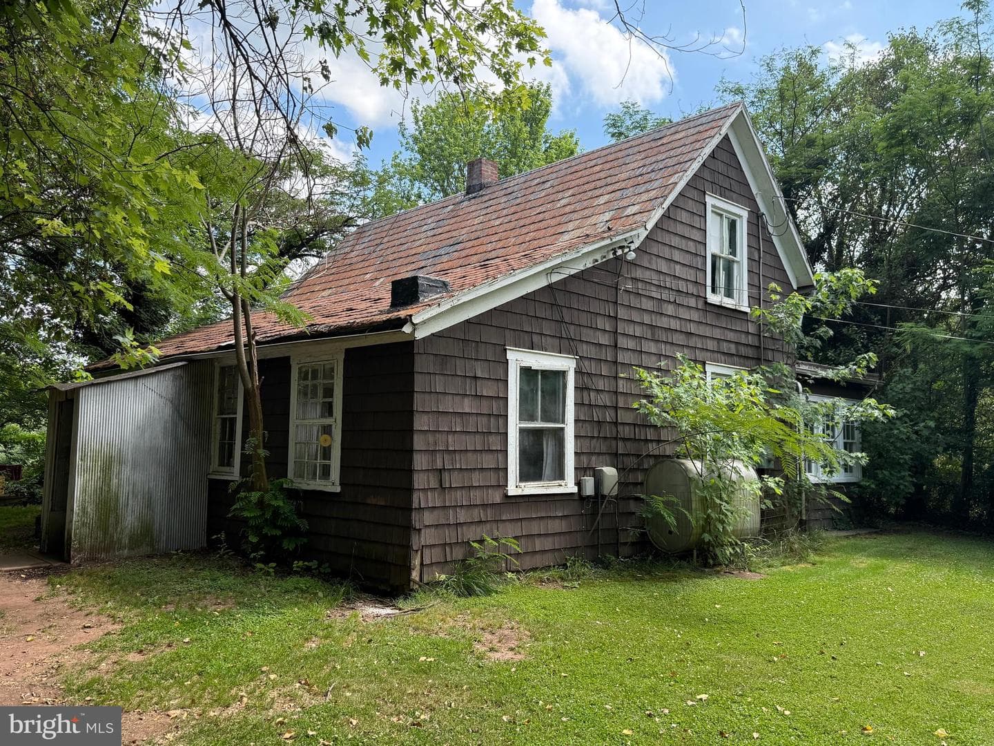 10023 Lake Jackson Drive